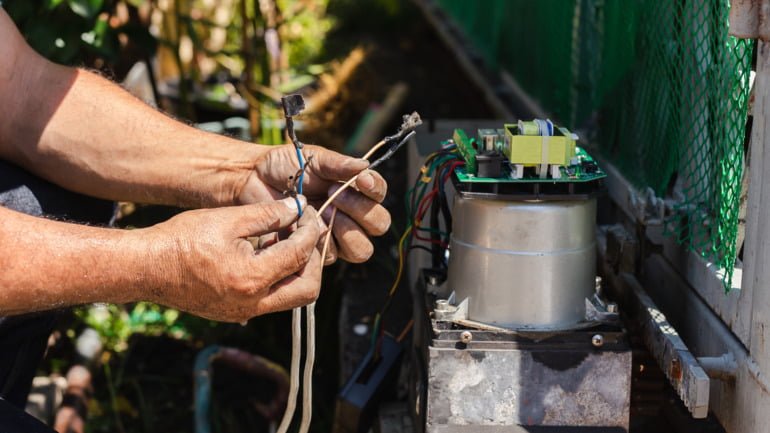 Protecnia Consejos para el mantenimiento de puertas automáticas