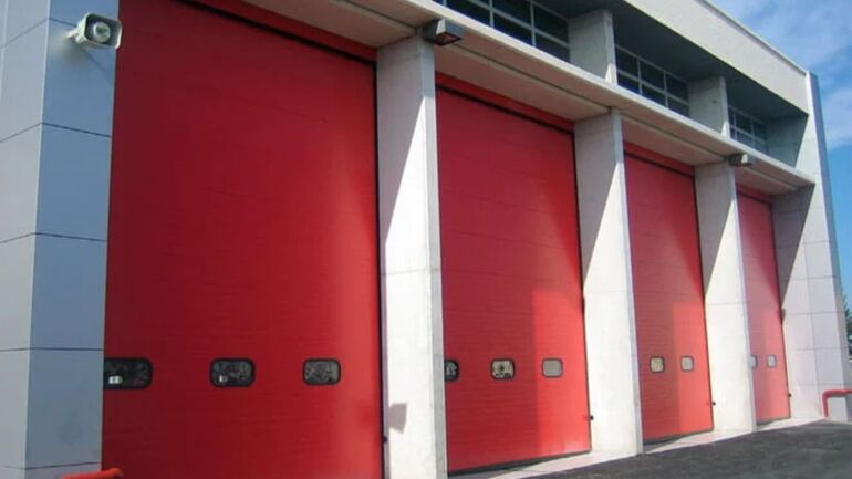 Puertas Seccionales Industriales Protecnia